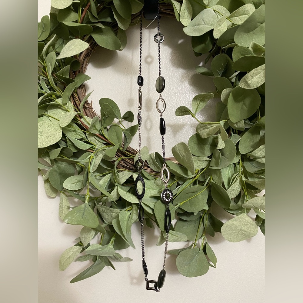 Lia Sophia necklace-silver & black